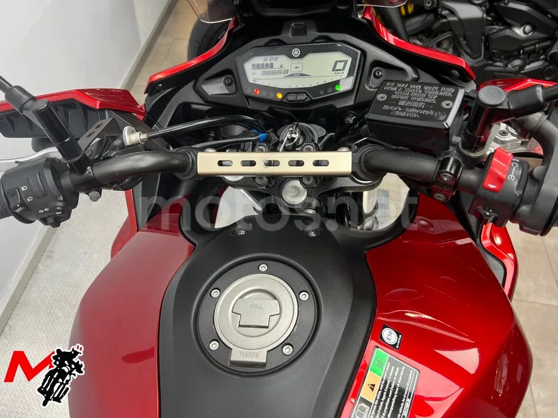 Yamaha Tracer 700 – Vista 8
