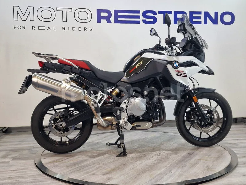 BMW F 750 GS – Vista 7
