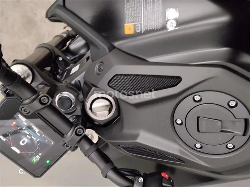 Yamaha MT-09 – Vista 4
