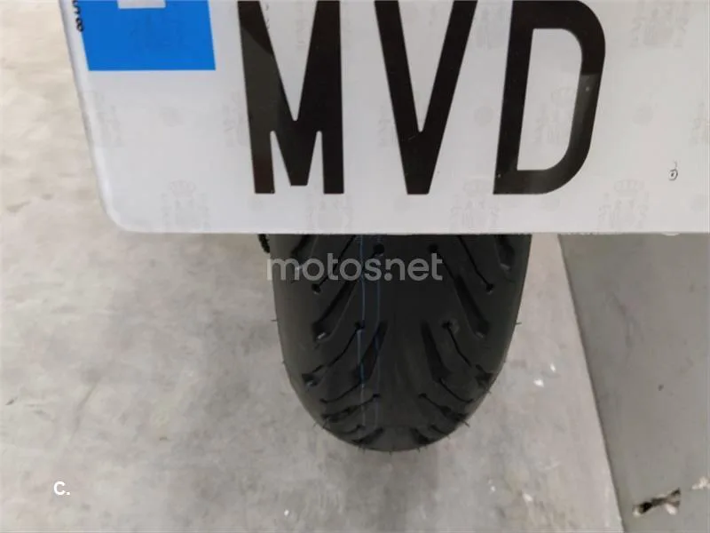 Yamaha MT-09 – Vista 9
