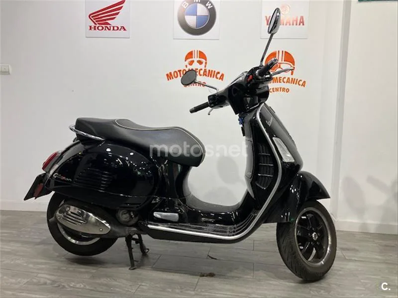Vespa GTS 300 – Vista 5
