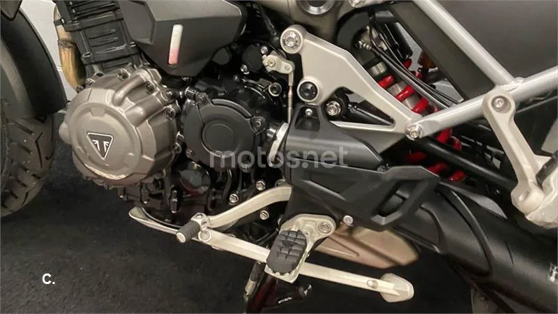 Triumph Tiger 1200 GT – Vista 12
