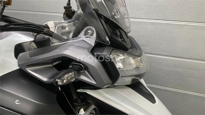 Triumph Tiger 1200 GT – Vista 20