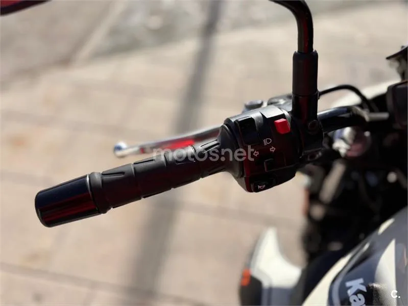 Kawasaki ER-6N – Vista 16
