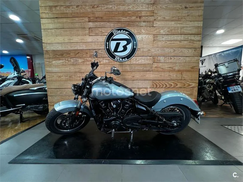 Indian Scout - Vista 18
