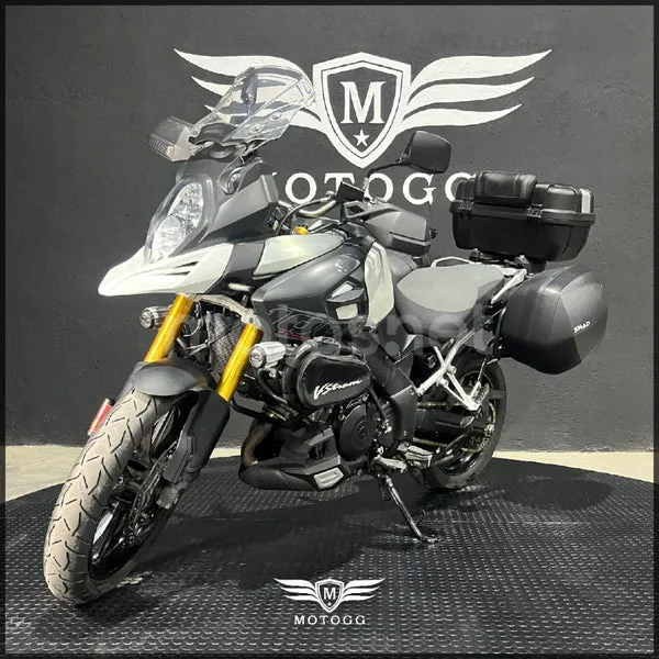 Suzuki V-Strom 1000 – Vista 6