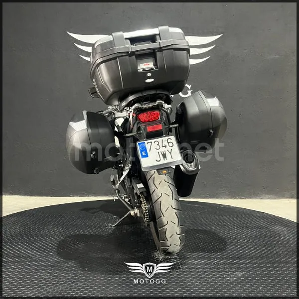 Suzuki V-Strom 1000 – Vista 10