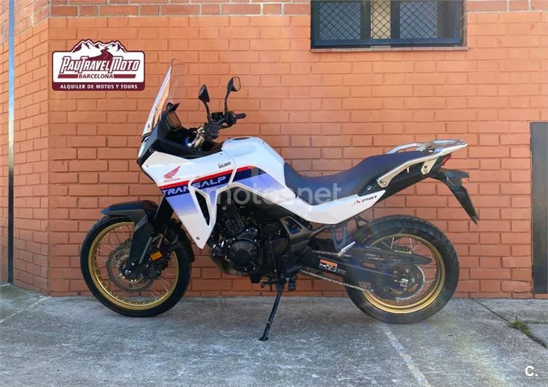Honda XL 750 Transalp – Vista 3