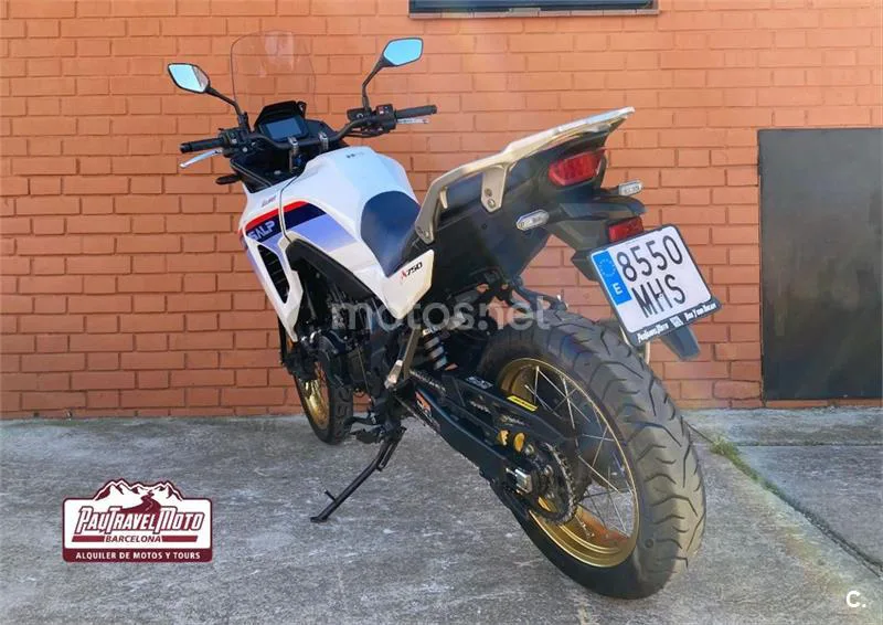 Honda XL 750 Transalp – Vista 5