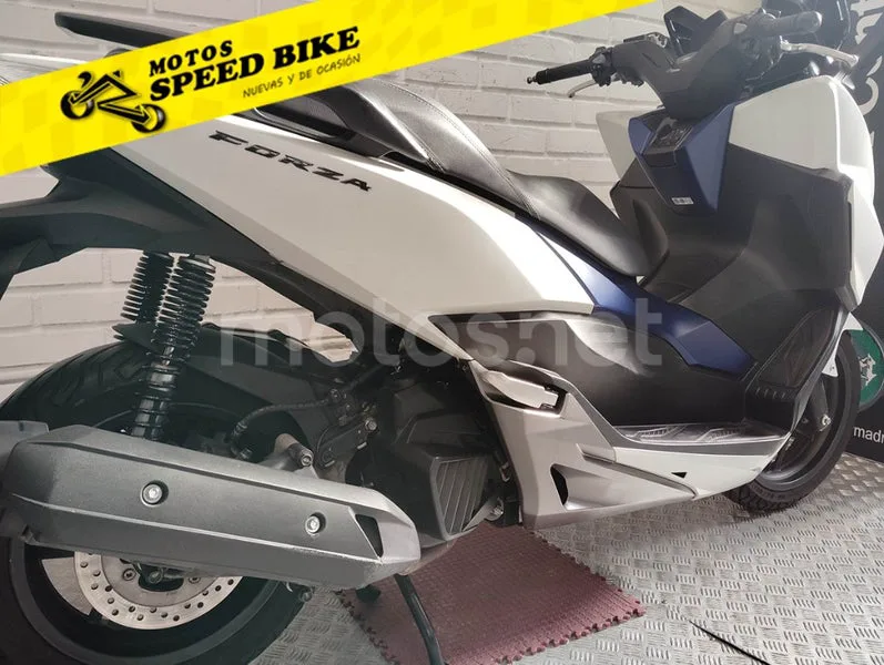 Honda Forza 125 – Vista 5