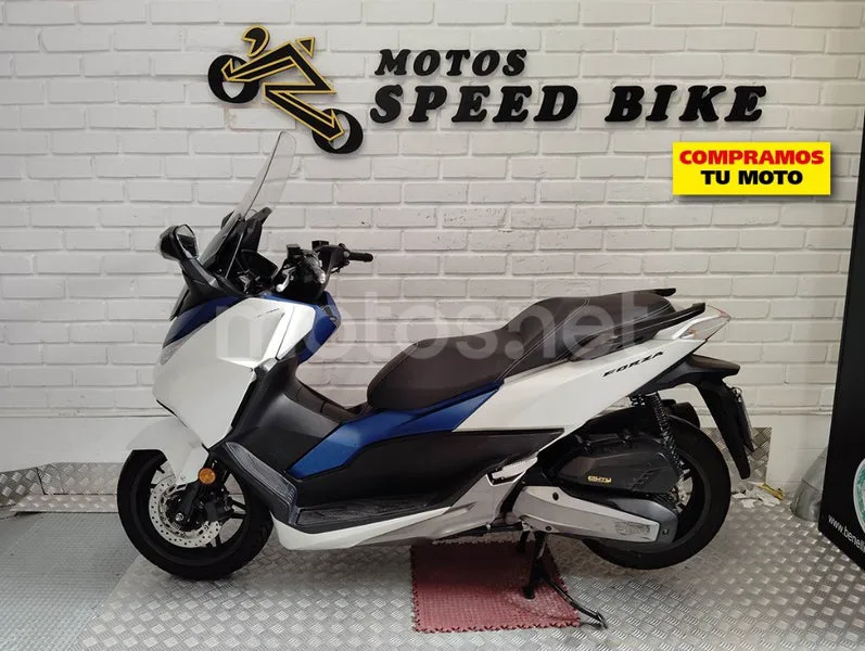Honda Forza 125 – Vista 10