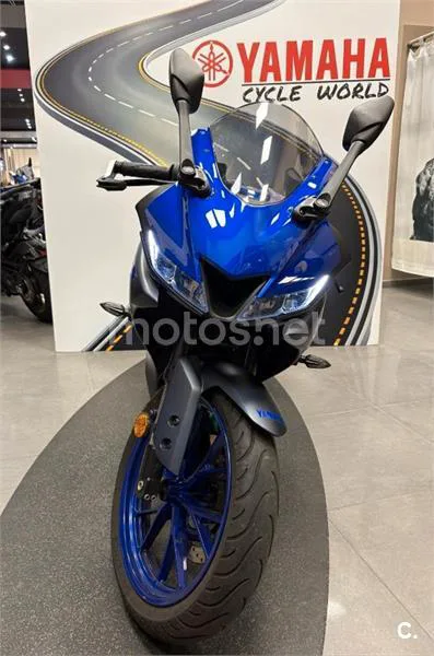 Yamaha R125 – Vista 3