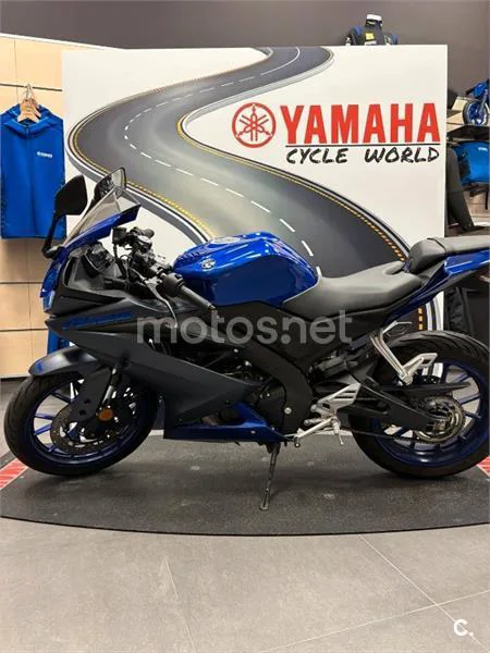 Yamaha R125 – Vista 4