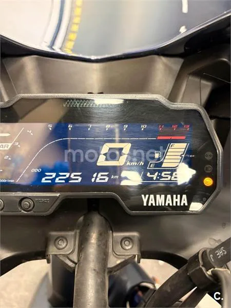Yamaha R125 – Vista 7