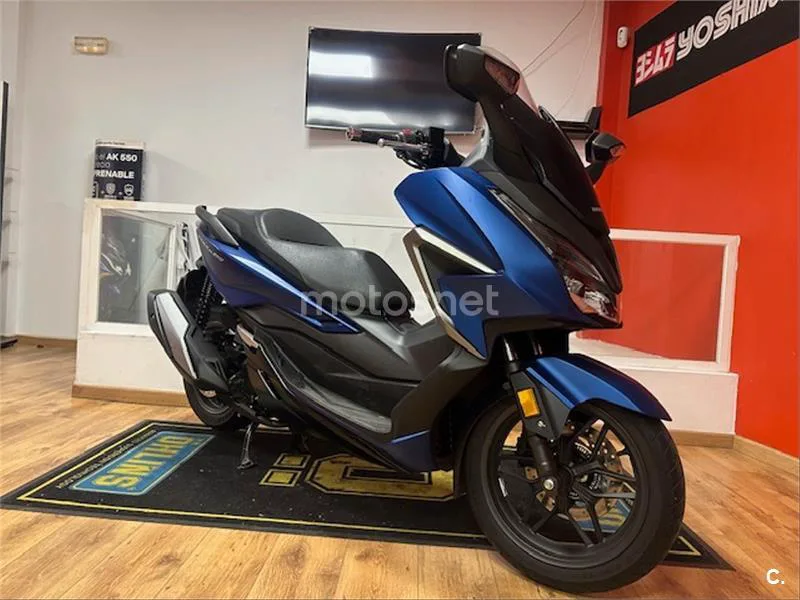 Honda Forza 350 – Vista 11