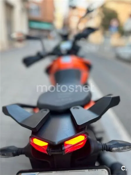 KTM 390 – Vista 6
