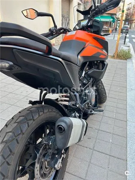 KTM 390 – Vista 8