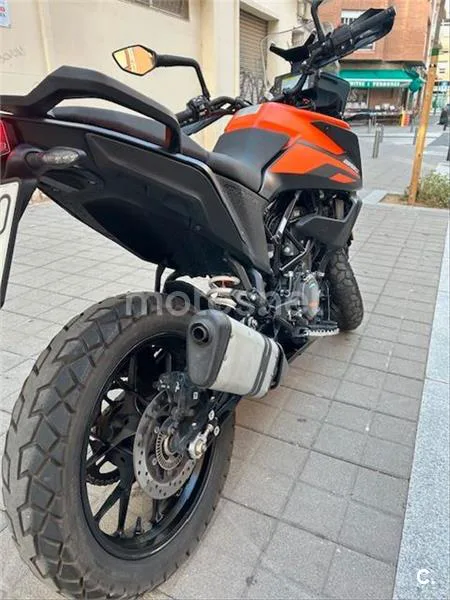 KTM 390 – Vista 9
