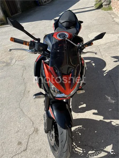 Kawasaki Z 800e – Vista 9