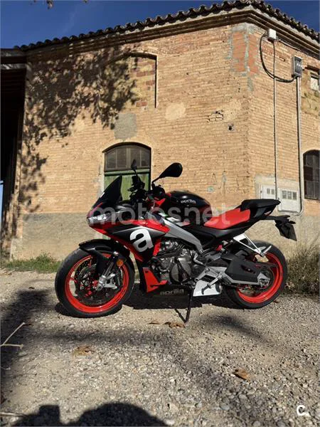 Aprilia Tuono 660 – Vista 5