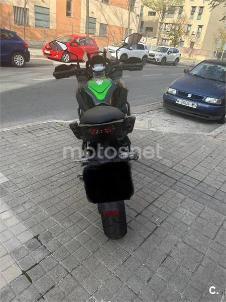 Kawasaki Versys – Vista 4