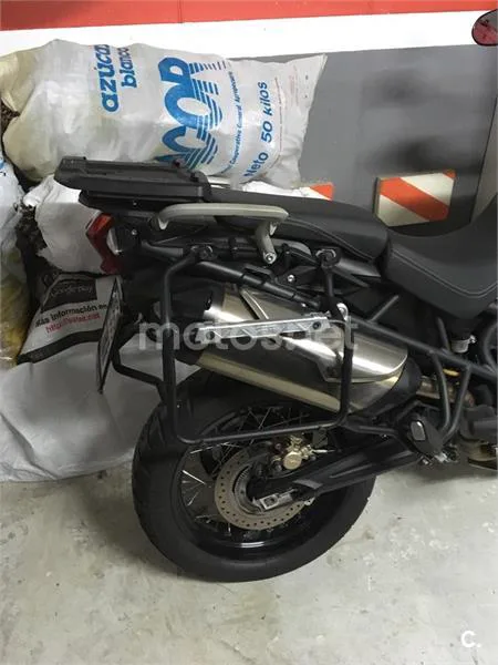 Triumph Tiger 800 XC – Vista 7