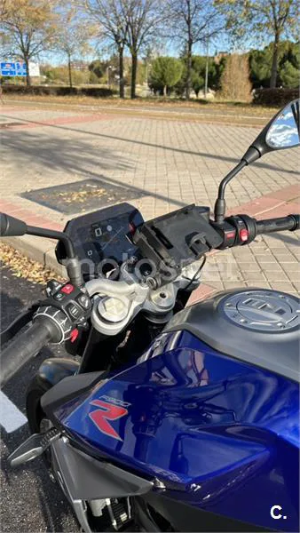 BMW F 900 R – Vista 6