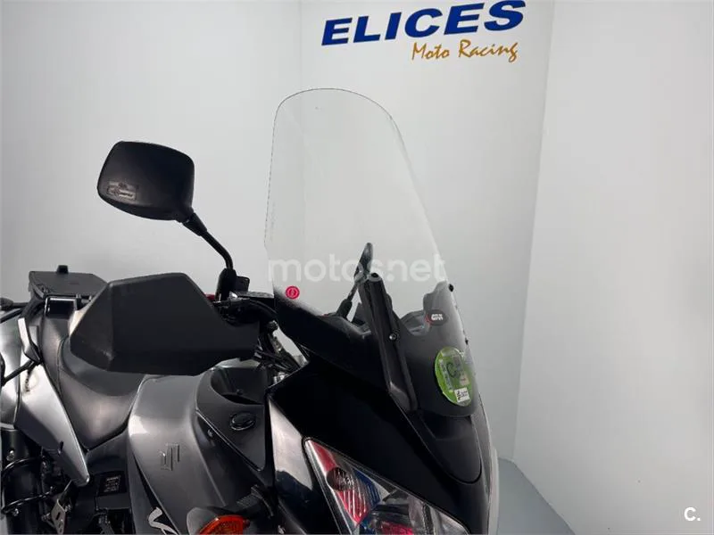 Suzuki V-Strom 650 – Vista 14