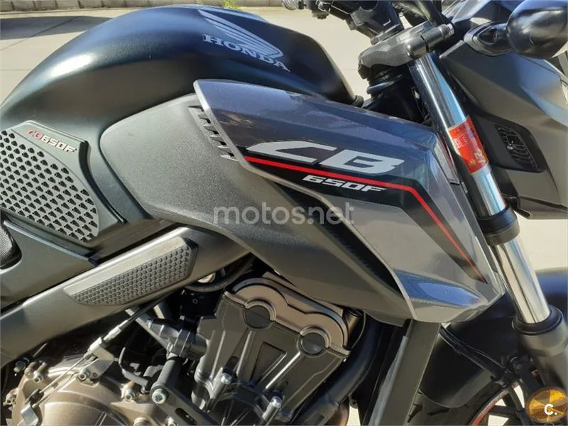 Honda CB 650 F – Vista 14