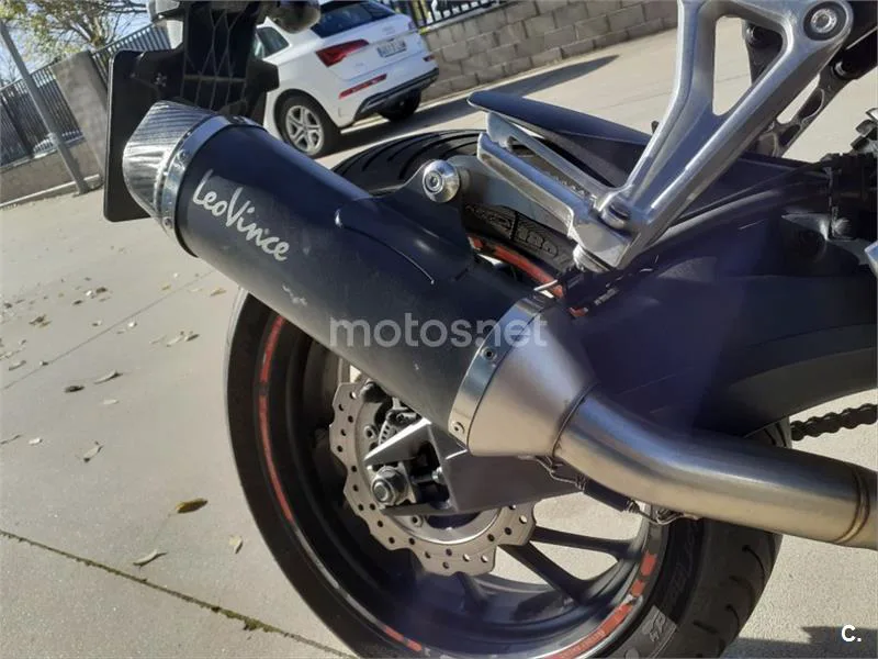 Honda CB 650 F – Vista 17
