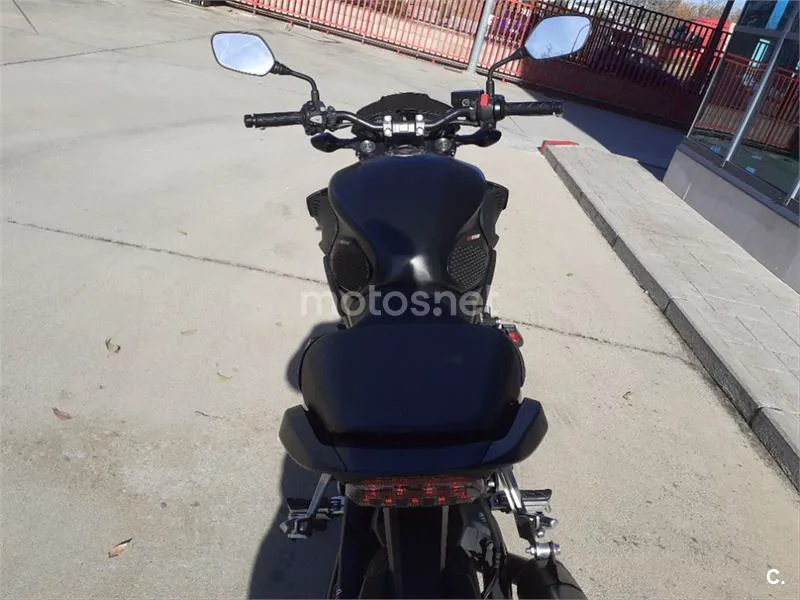 Honda CB 650 F – Vista 8