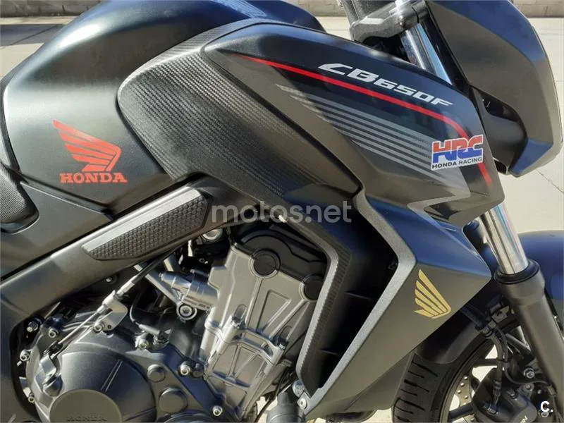 Honda CB 650 F – Vista 15