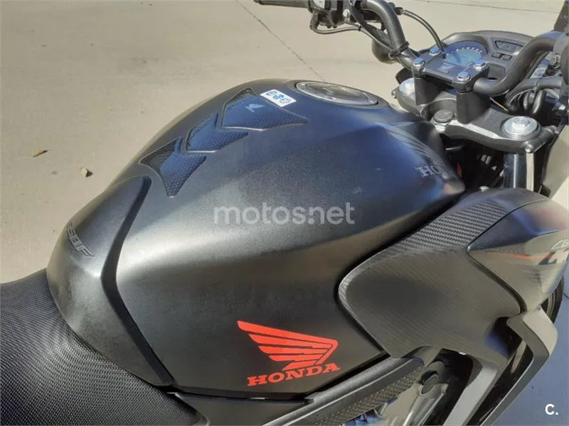 Honda CB 650 F – Vista 17