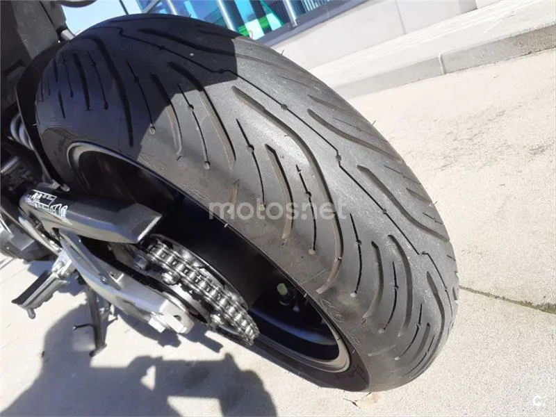 Honda CB 650 F – Vista 19