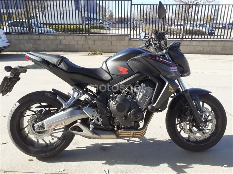 Honda CB 650 F – Vista 6