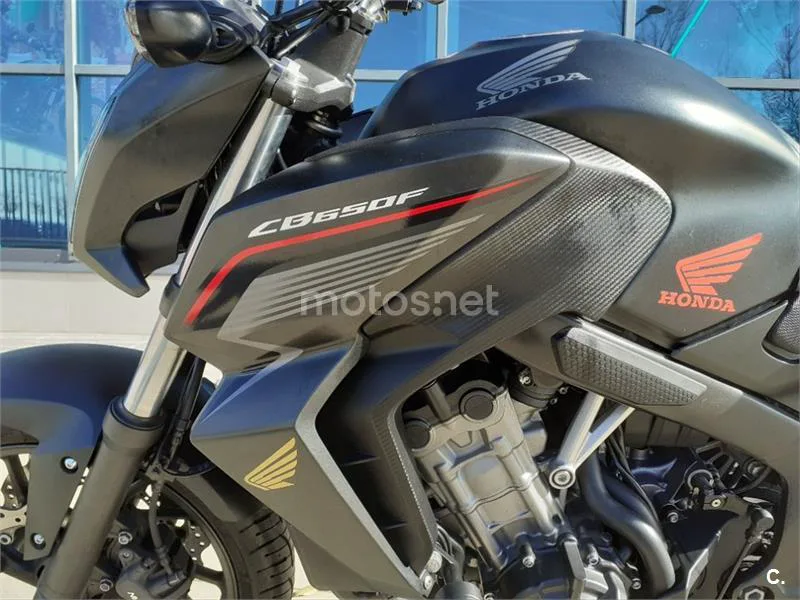 Honda CB 650 F – Vista 10