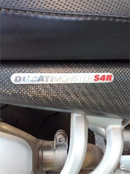 Ducati Monster S4R – Vista 3