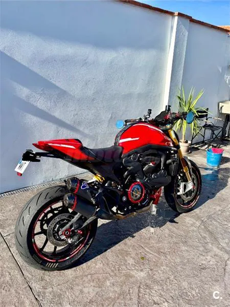 Ducati Monster – Vista 2
