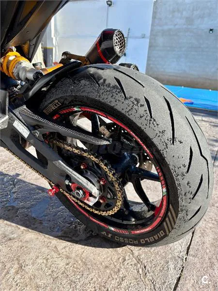 Ducati Monster – Vista 4