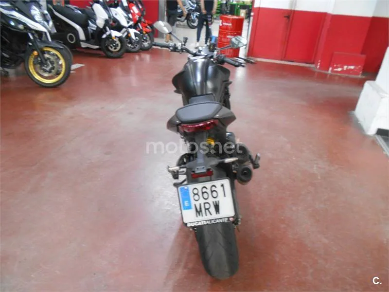 Ducati Monster – Vista 4