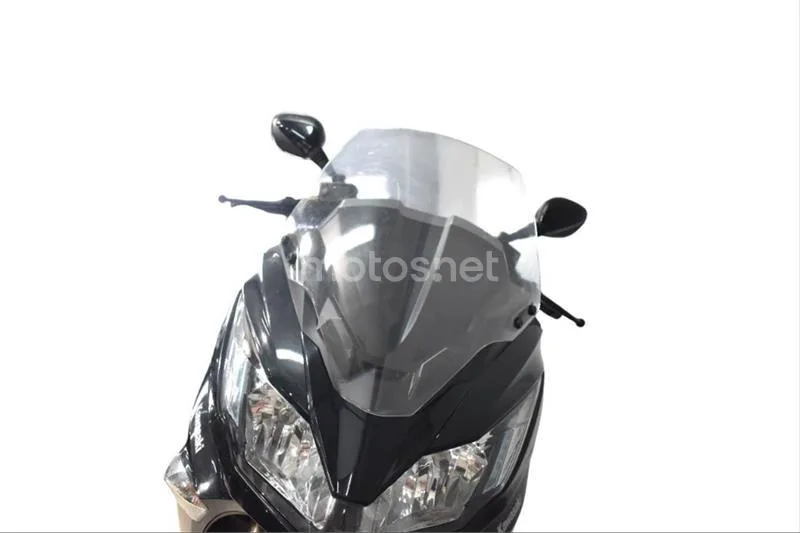 Kawasaki J125 – Vista 6