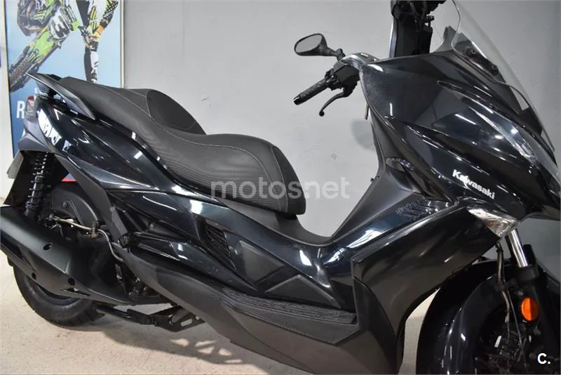 Kawasaki J125 – Vista 8