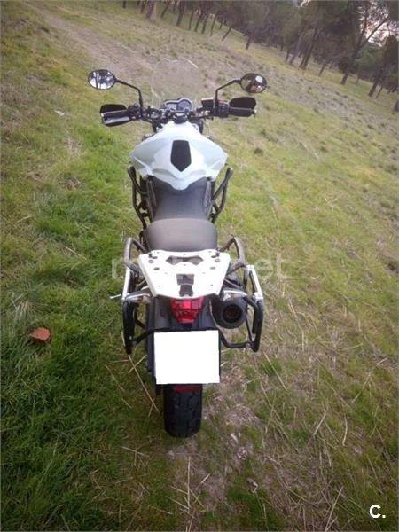 Triumph Tiger 800 XC – Vista 12
