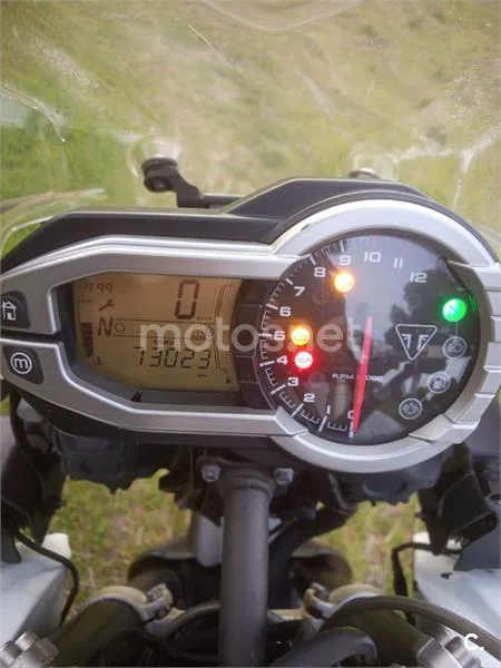 Triumph Tiger 800 XC – Vista 18