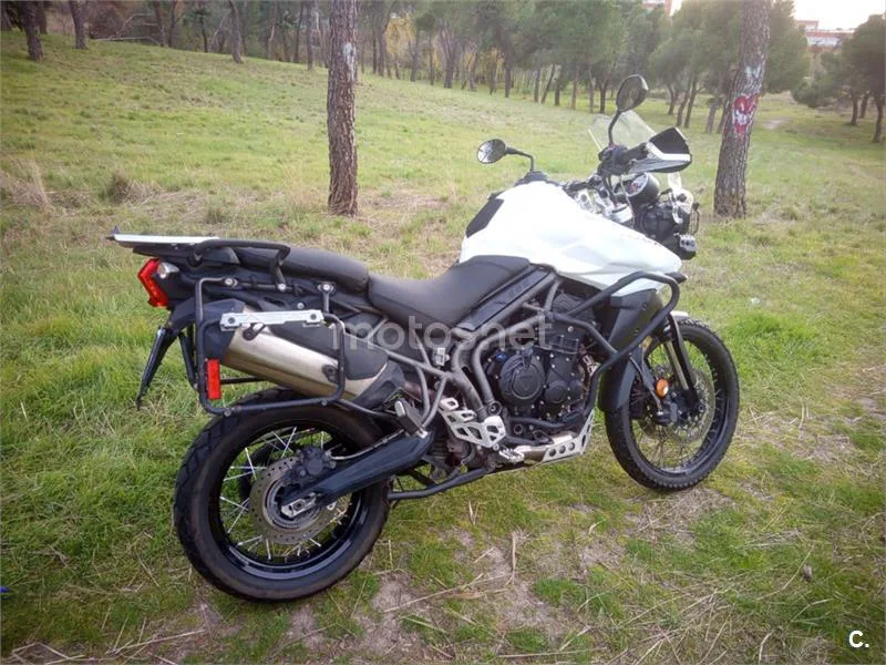 Triumph Tiger 800 XC – Vista 3