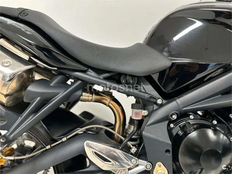 Triumph Street Triple – Vista 12
