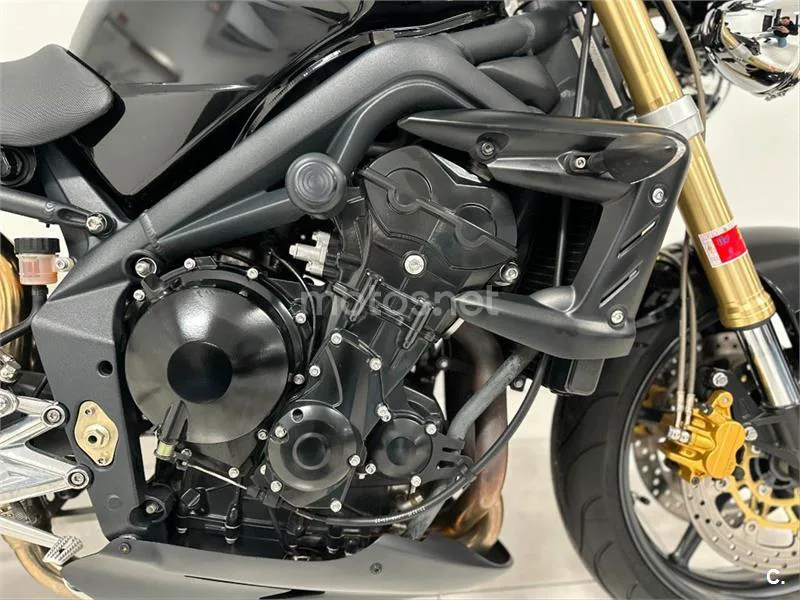 Triumph Street Triple – Vista 14