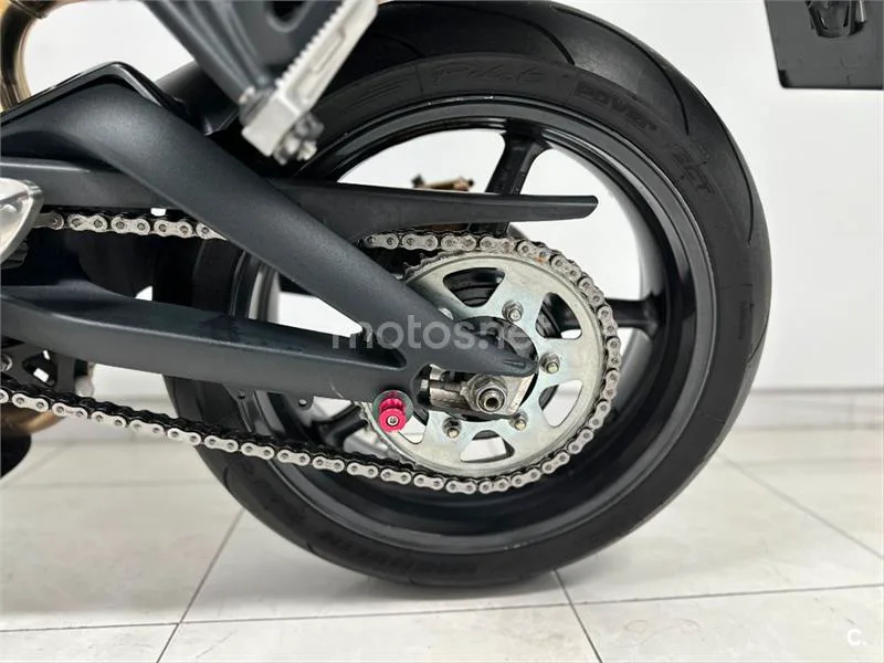 Triumph Street Triple – Vista 25