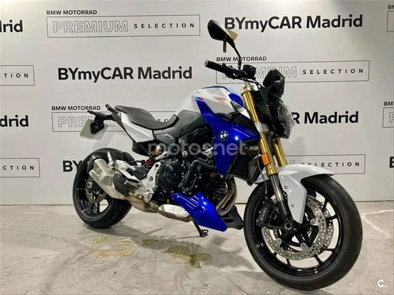 BMW F 900 R – Vista 4
