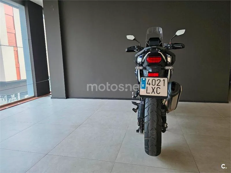 Honda CRF 1100L Africa Twin – Vista 4